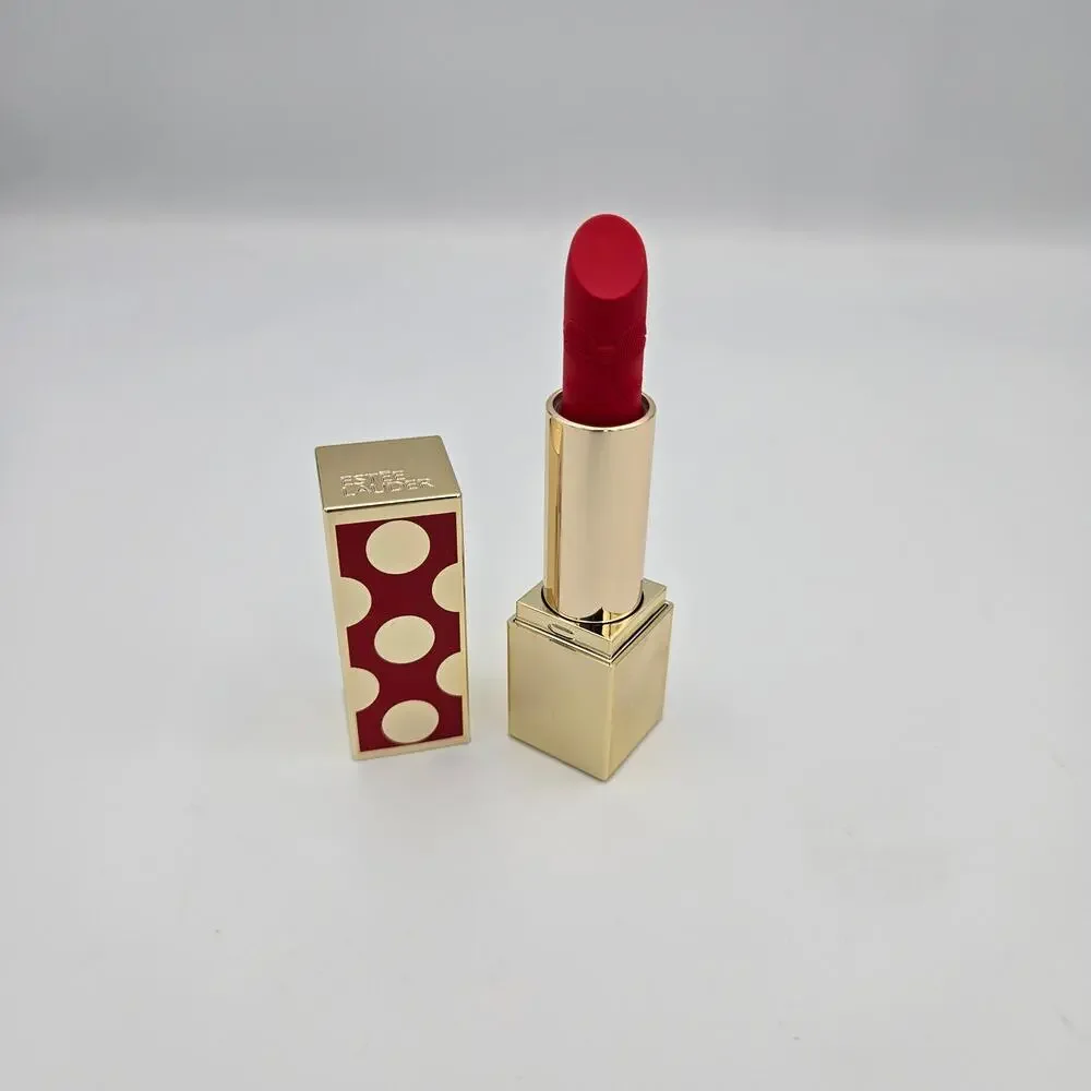 Estee Lauder Lipstick Bundle in Sneak Peak and Reb Ribbon